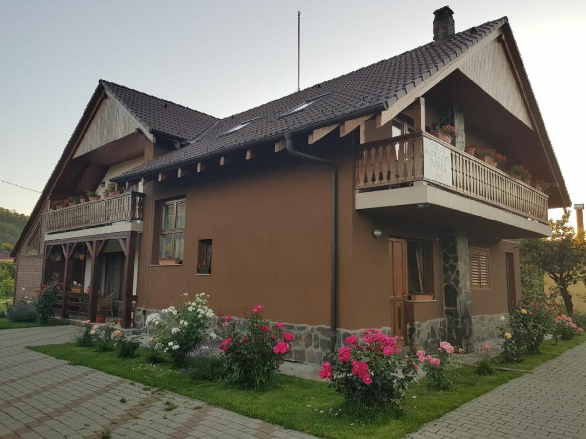 Pensiunea Rares Bistrita Bargaului Экстерьер фото