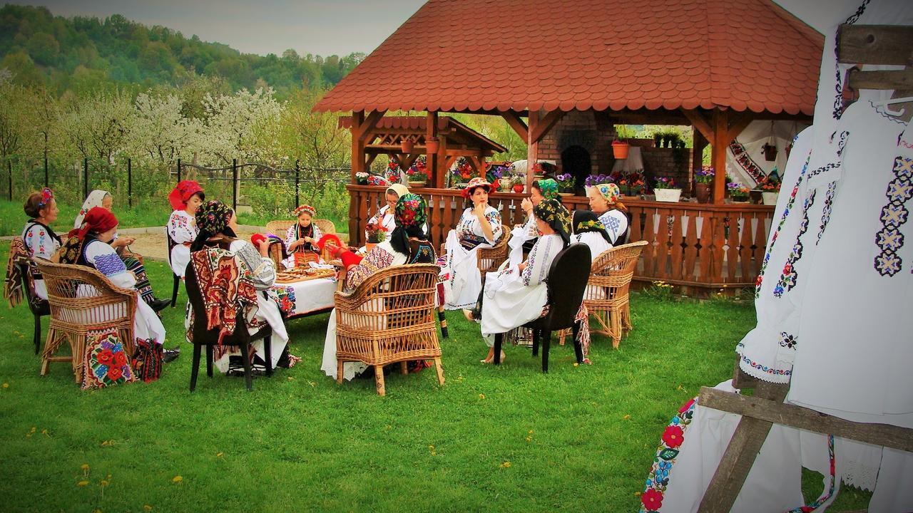 Pensiunea Rares Bistrita Bargaului Экстерьер фото
